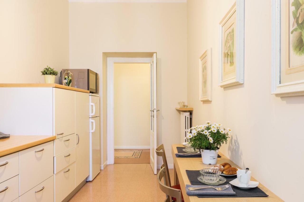 Palazzo Garibaldi - MyHomeInCôme Esterno foto